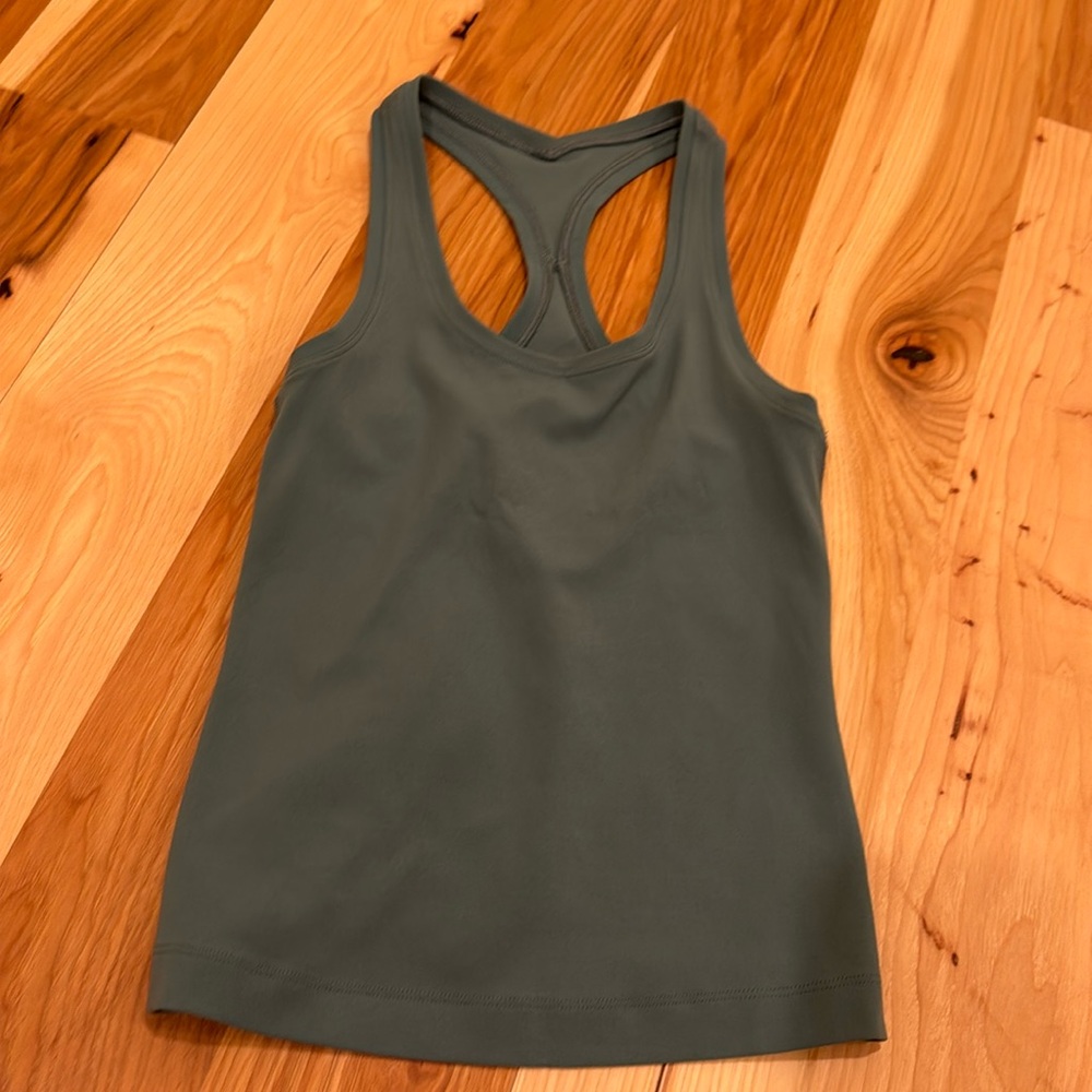 Lulu lemon tank top size 2